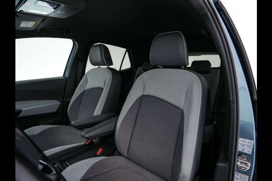 Volkswagen ID.3 Business 58 kWh [ 3-Fase-11kW ] {SOH-87%} (INCL.BTW)  *FULL-LED | AMBIENTLIGHT | KEYLESS | CAMERA | HEATED-COMFORTSEATS | DAB+ | DIGI-COCKPIT | ECC | PDC | 18''ALU*