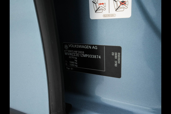 Volkswagen ID.3 Business 58 kWh [ 3-Fase-11kW ] {SOH-87%} (INCL.BTW)  *FULL-LED | AMBIENTLIGHT | KEYLESS | CAMERA | HEATED-COMFORTSEATS | DAB+ | DIGI-COCKPIT | ECC | PDC | 18''ALU*