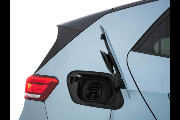 Volkswagen ID.3 Business 58 kWh [ 3-Fase-11kW ] {SOH-87%} (INCL.BTW)  *FULL-LED | AMBIENTLIGHT | KEYLESS | CAMERA | HEATED-COMFORTSEATS | DAB+ | DIGI-COCKPIT | ECC | PDC | 18''ALU*
