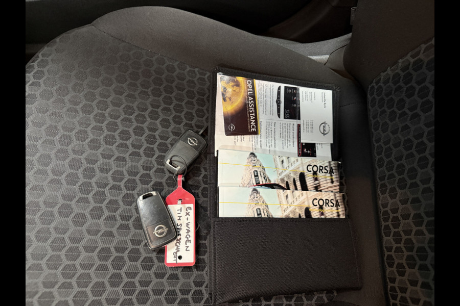 Opel Corsa 1.2 Elegance | Airco