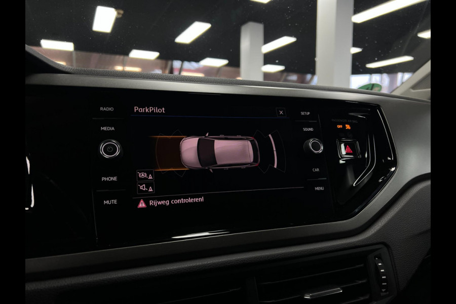 Volkswagen Polo 1.0 TSI | DSG | Clima | Stoelverwarm. | PDC|