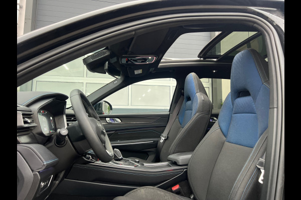 Lynk & Co 01 1.5 | BLACK EDITION | 360 CAMERA | PANO | GARATIE | NAVI | INRUIL MOGELIJK