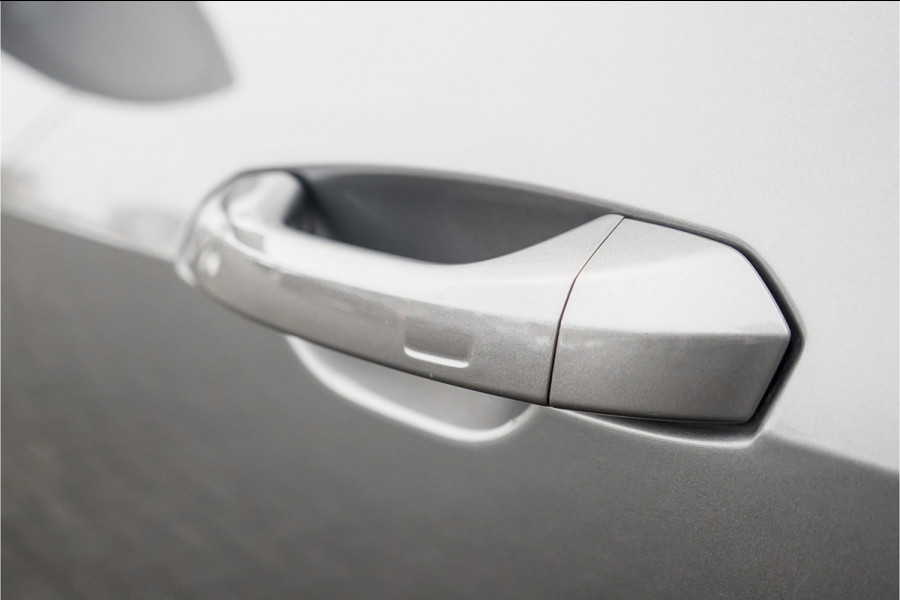 Audi e-tron e-tron 50 Quattro Launch Ed Advanced 71 kWh Pano Leder ACC 20"