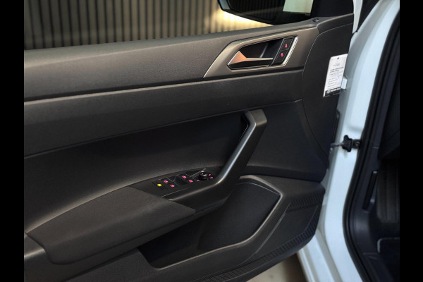 Volkswagen Polo 1.0 TSI Comfortline | CAMERA | CLIMA | STOELVERW. | CARPLAY
