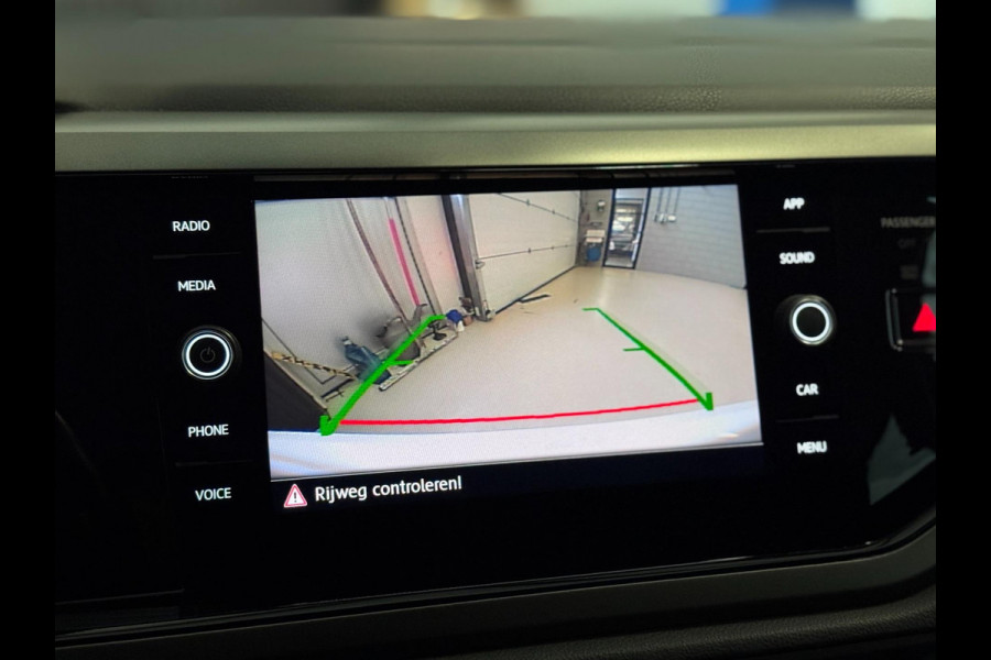 Volkswagen Polo 1.0 TSI Comfortline | CAMERA | CLIMA | STOELVERW. | CARPLAY
