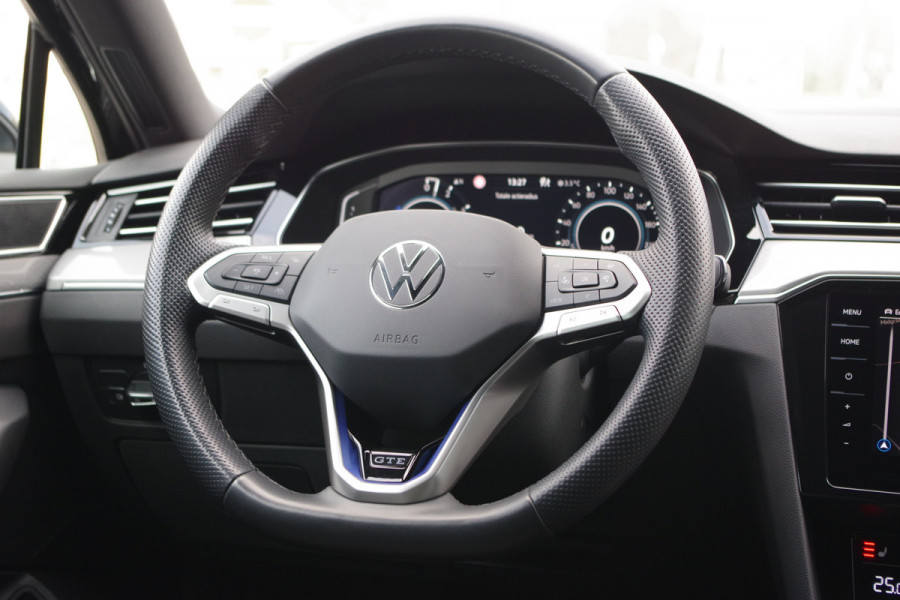 Volkswagen Passat Variant 1.4 TSI 218 PK GTE Business PHEV, Trekhaak, Winterpakket, Carplay