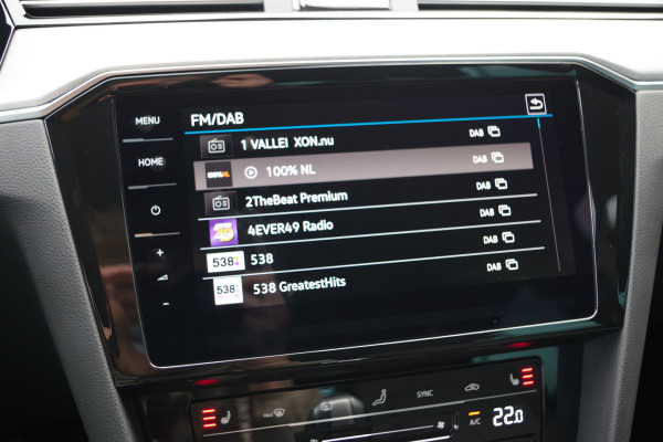 Volkswagen Passat Variant 1.4 TSI 218 PK GTE Business PHEV, Trekhaak, Winterpakket, Carplay