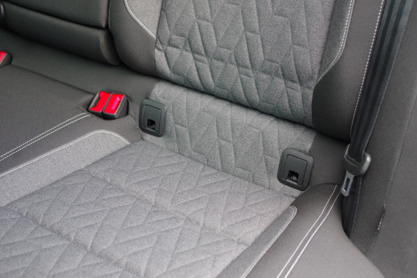 Volkswagen Passat Variant 1.4 TSI 218 PK GTE Business PHEV, Trekhaak, Winterpakket, Carplay