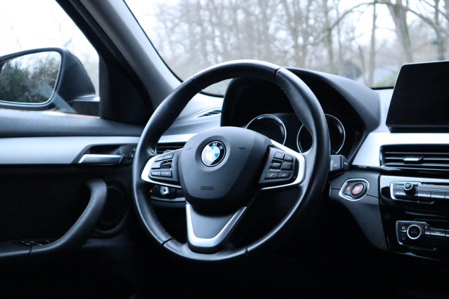 BMW X2 sDrive20i Business Edition | Head-up | Camera | Navi |