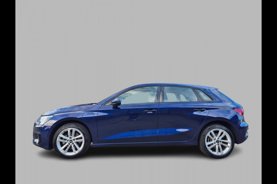 Audi A3 Sportback 40 TFSI e Business edition LED, Virtual, NAP
