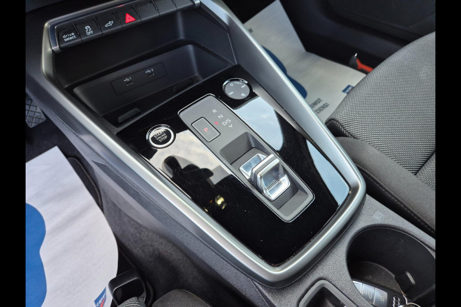 Audi A3 Sportback 40 TFSI e Business edition LED, Virtual, NAP