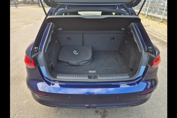 Audi A3 Sportback 40 TFSI e Business edition LED, Virtual, NAP