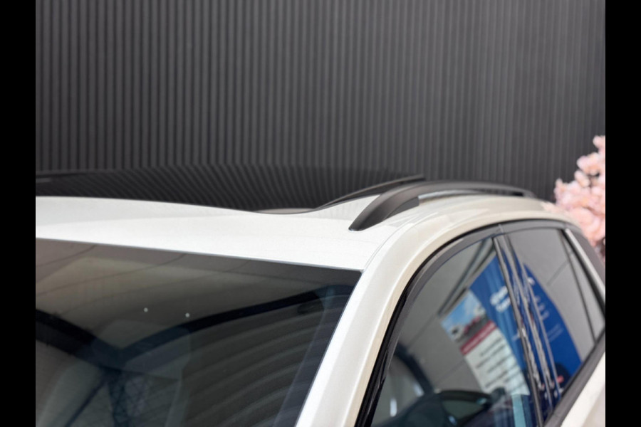 Volkswagen T-Roc 1.5 TSI R-Line PANO | IQ LED | KEYLESS | VIRTUAL | CAMERA | VOL!