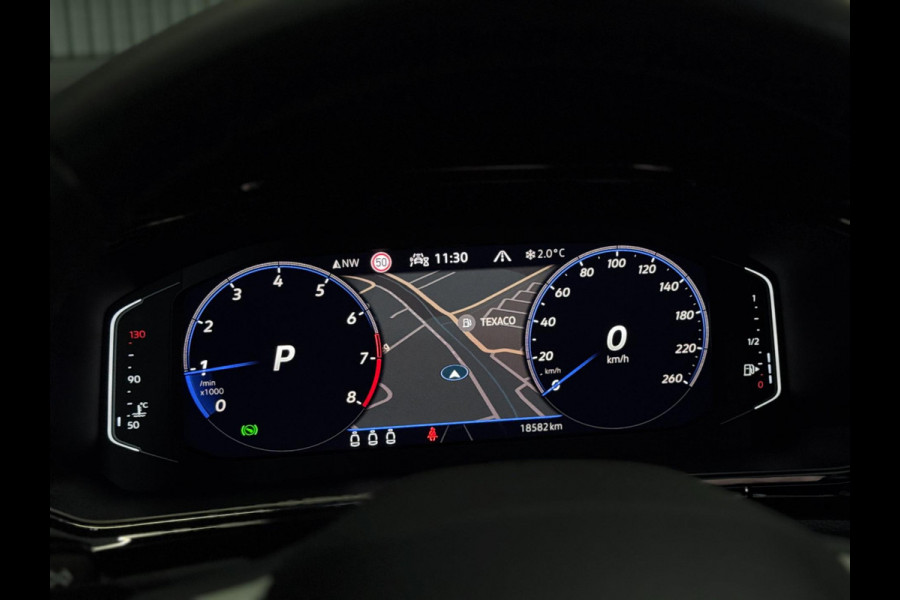 Volkswagen T-Roc 1.5 TSI R-Line PANO | IQ LED | KEYLESS | VIRTUAL | CAMERA | VOL!