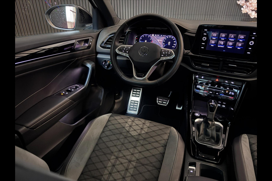 Volkswagen T-Roc 1.5 TSI R-Line PANO | IQ LED | KEYLESS | VIRTUAL | CAMERA | VOL!
