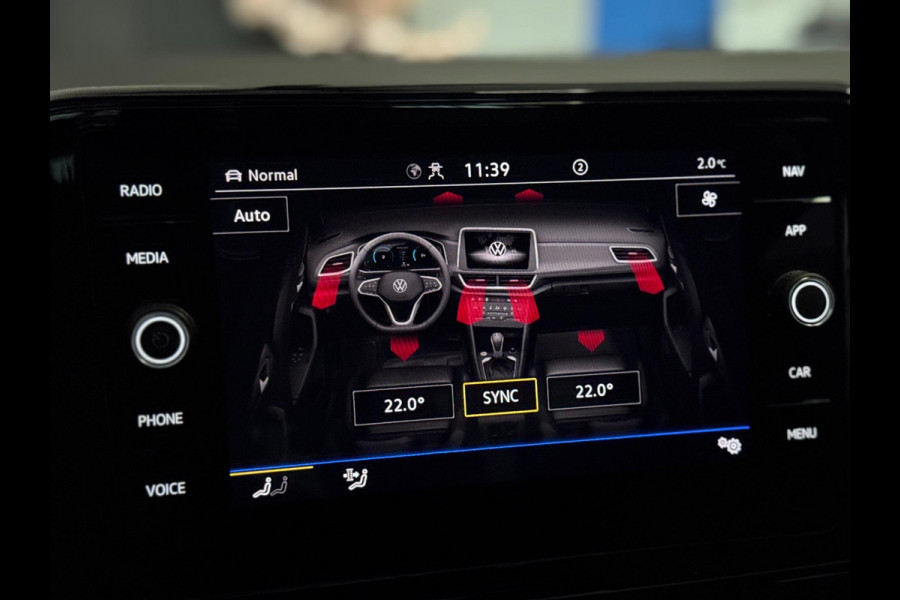 Volkswagen T-Roc 1.5 TSI R-Line PANO | IQ LED | KEYLESS | VIRTUAL | CAMERA | VOL!