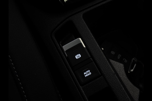 Volkswagen T-Roc 1.5 TSI R-Line PANO | IQ LED | KEYLESS | VIRTUAL | CAMERA | VOL!