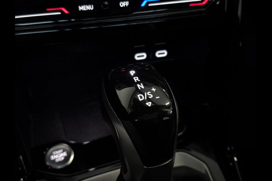 Volkswagen T-Roc 1.5 TSI R-Line PANO | IQ LED | KEYLESS | VIRTUAL | CAMERA | VOL!