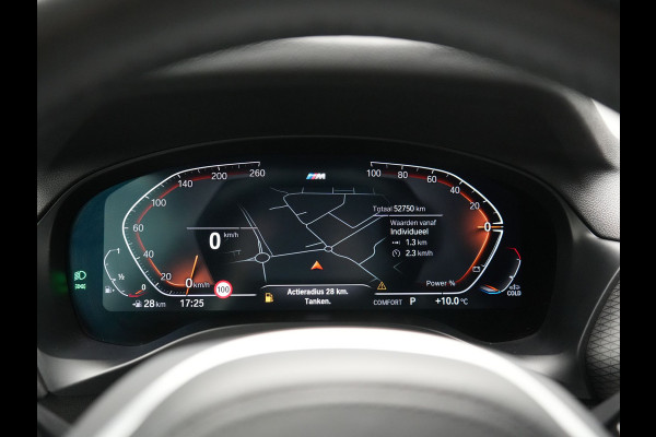 BMW X4 xDrive20i M Sport 184pk Dealer O.H. Carbon Schwarz Metallic | Adaptive Cruise | Camera | Sfeerverlichting | Lederen Sportstoelen Verwarmd | Apple Carplay | Virtual Cockpit | Navigatie | DAB | 19"L.M |