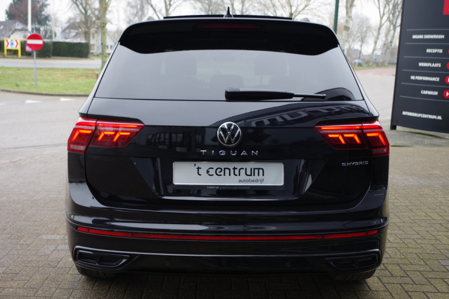 Volkswagen Tiguan 1.4 TSI 245 PK eHybrid R-Line Business PHEV, Leder, Panoramadak, Winterpakket