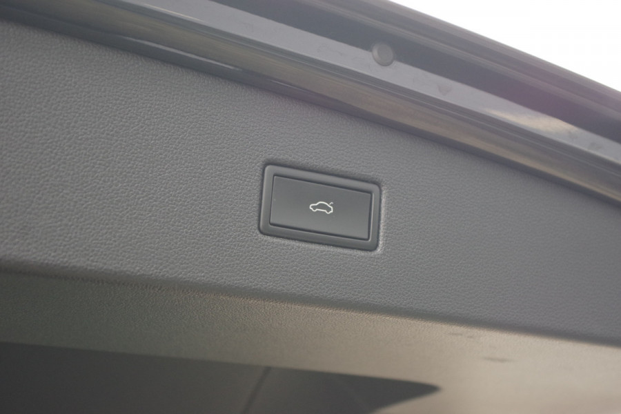 Volkswagen Tiguan 1.4 TSI 245 PK eHybrid R-Line Business PHEV, Leder, Panoramadak, Winterpakket