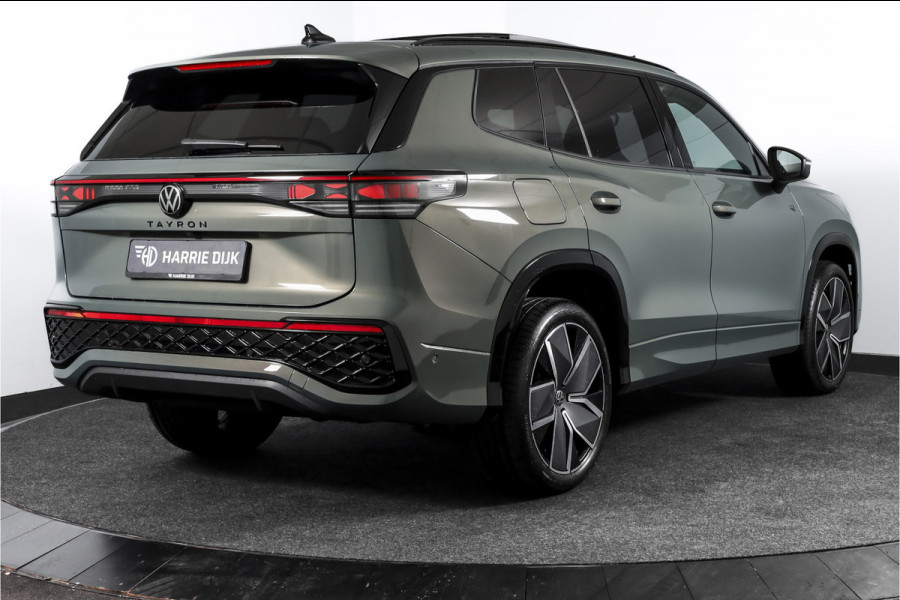 Volkswagen Tayron 1.5 eHybrid 272 PK R-Line Edition | Black Style Pakket | S/K-Panodak | Dig. Cockpit | Adapt. Cruise | Stoel-+Stuurverw. | Camera | App. Connect | ECC | Elek. Klep | LM 20" |