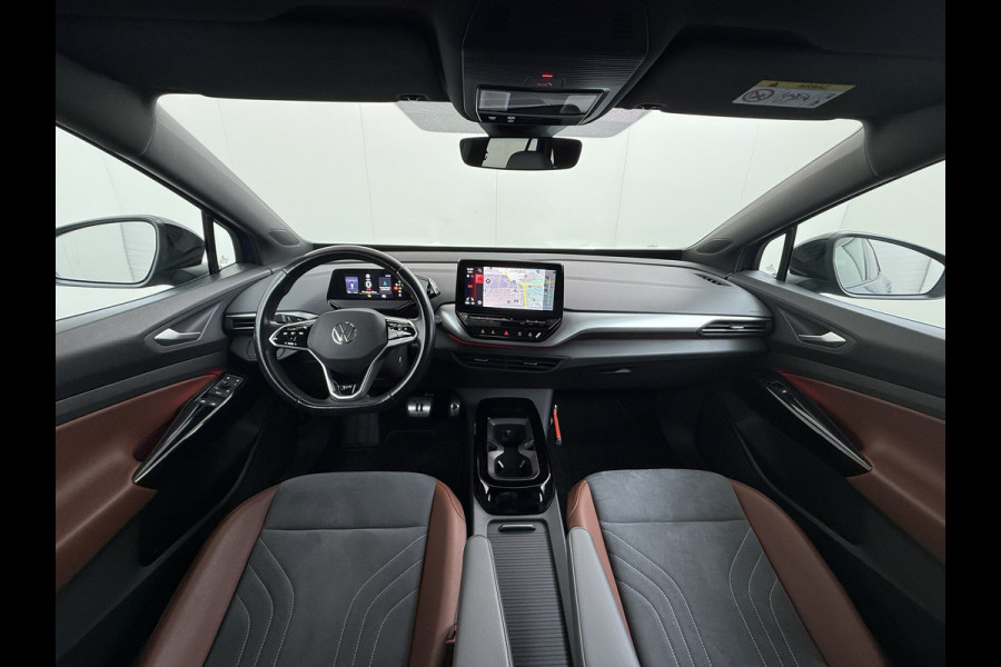 Volkswagen ID.4 First 82kWh SOH 93% Warmtepomp Trekhaak Adap.Cruise Navi Ecc Camera Apple Carplay Android Auto Pdc Lmv  20" Privacy Glas Led Rijstrooksensor Stuur+Stoelverwarming Origineel Nederlandse Auto