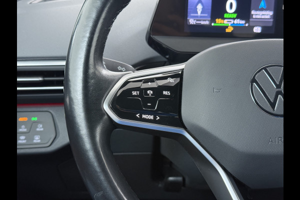 Volkswagen ID.4 First 82kWh SOH 93% Warmtepomp Trekhaak Adap.Cruise Navi Ecc Camera Apple Carplay Android Auto Pdc Lmv  20" Privacy Glas Led Rijstrooksensor Stuur+Stoelverwarming Origineel Nederlandse Auto