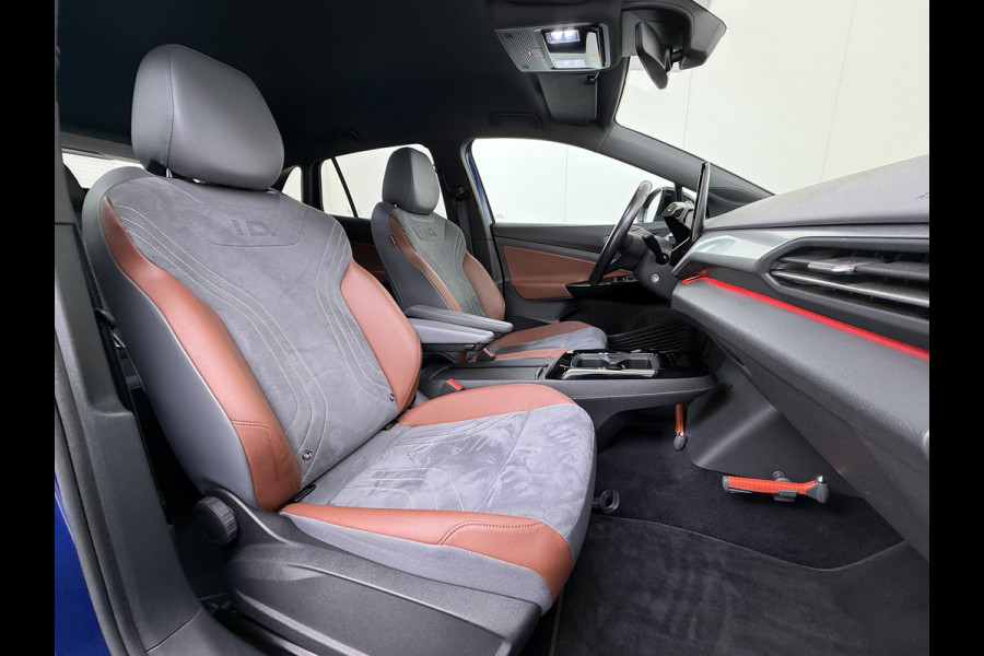 Volkswagen ID.4 First 82kWh SOH 93% Warmtepomp Trekhaak Adap.Cruise Navi Ecc Camera Apple Carplay Android Auto Pdc Lmv  20" Privacy Glas Led Rijstrooksensor Stuur+Stoelverwarming Origineel Nederlandse Auto