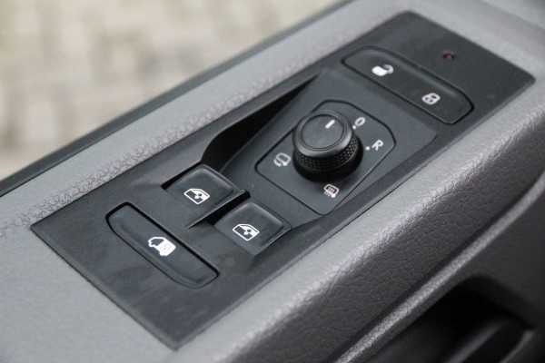 Volkswagen Transporter 2.0 TDI 150 | Aut. | L2H1 | Navi | Camera | Cruise..