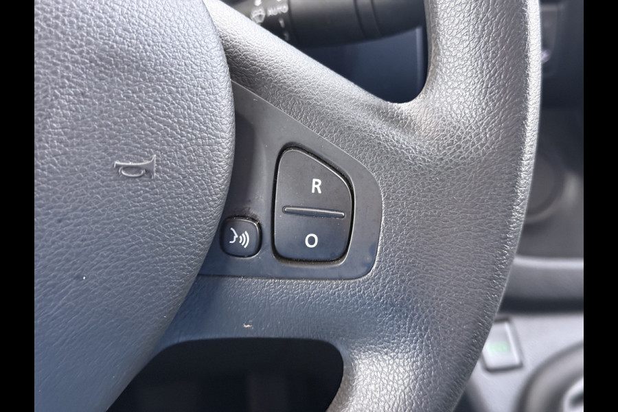 Opel Vivaro 1.6CDTI L2H1 Dubbele Cabine 5-Persoons Euro 6 Airco Navi Cruise Control Regen-Lichtsensor Pdc Betonplex Vloer Wandbetimmering Schuifdeuren 1e Eigenaar Origineel Nederlandse Auto
