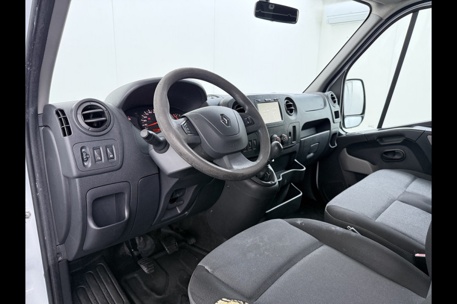 Renault Master T35 2.3DCI L2H2 3-Persoons 2X Schuifdeur Airco Camera Cruise Control Pdc Betonplex Vloer Wandbetimmering Schuifdeuren Achterdeuren Sidebars Euro 6 Origineel Nederlandse Auto