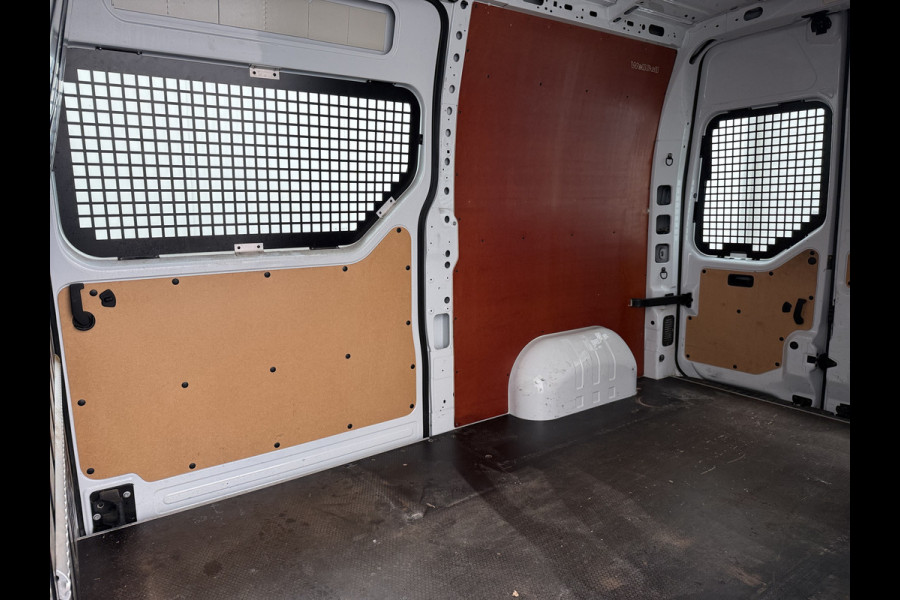 Renault Master T35 2.3DCI L2H2 3-Persoons 2X Schuifdeur Airco Camera Cruise Control Pdc Betonplex Vloer Wandbetimmering Schuifdeuren Achterdeuren Sidebars Euro 6 Origineel Nederlandse Auto