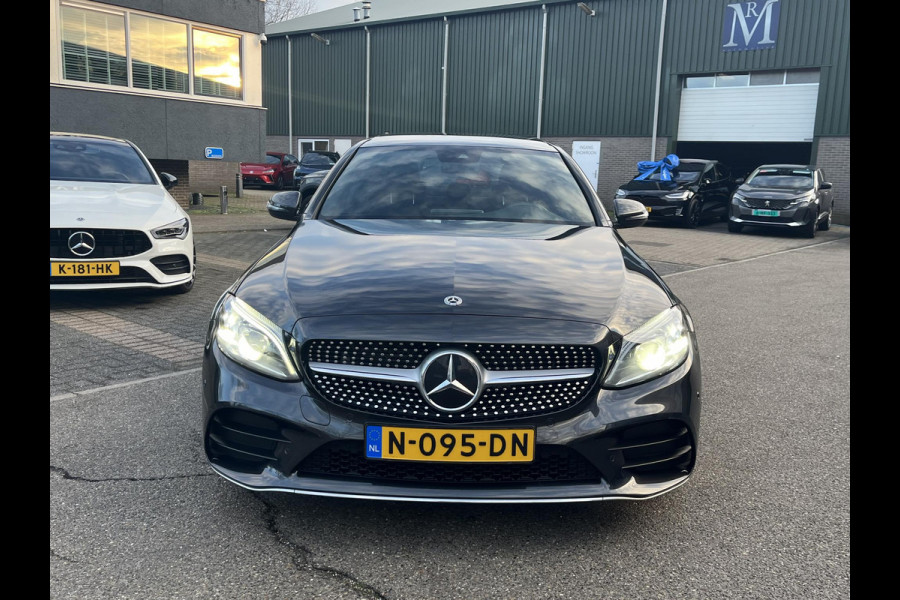 Mercedes-Benz C-Klasse 200 Business Solution AMG PANODAK | STOELVERWARMING | CAMERA | APPLE CARPLAY | MERCEDES-DEALER ONDERHOUDEN | ORIGINEEL NL | 2e EIGENAAR | 12 MND BOVAG GARANTIE