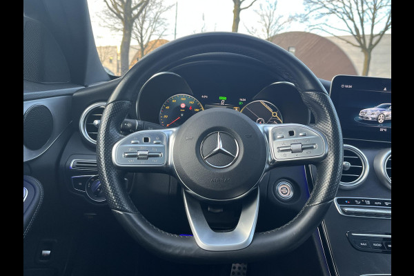 Mercedes-Benz C-Klasse 200 Business Solution AMG PANODAK | STOELVERWARMING | CAMERA | APPLE CARPLAY | MERCEDES-DEALER ONDERHOUDEN | ORIGINEEL NL | 2e EIGENAAR | 12 MND BOVAG GARANTIE