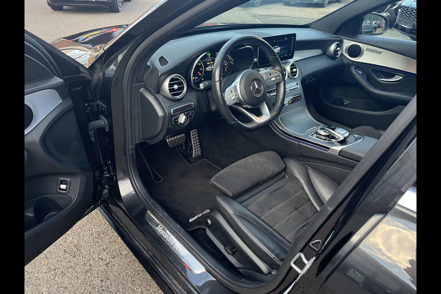 Mercedes-Benz C-Klasse 200 Business Solution AMG PANODAK | STOELVERWARMING | CAMERA | APPLE CARPLAY | MERCEDES-DEALER ONDERHOUDEN | ORIGINEEL NL | 2e EIGENAAR | 12 MND BOVAG GARANTIE
