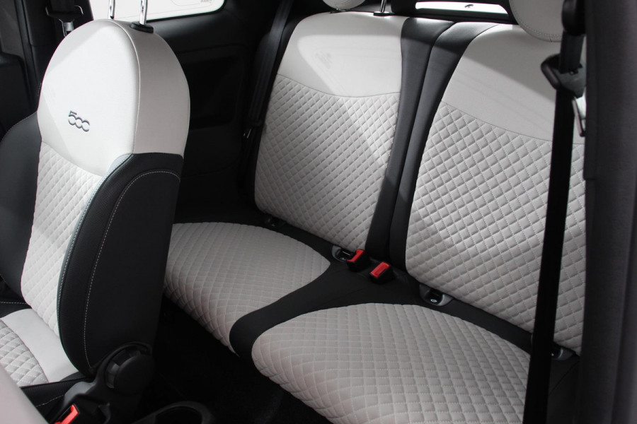 Fiat 500C 1.0 Hybrid Dolcevita | Lederen Bekleding | Cruise Control | Climate Control  | Parkeersensoren Achter | DAB | Lichtmetalen Velgen