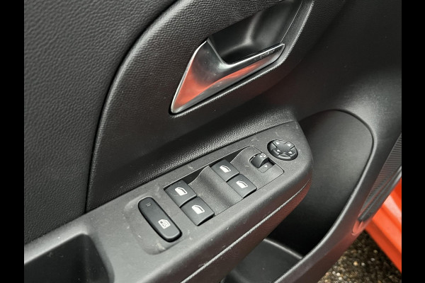 Opel CORSA-E GS Line 50 kWh SOH 92%| COMPLETE AUTO!| STOEL + STUUR VERWARMING| CAMERA| 3-FASE!| RIJKLAARPRIJS INCL. 12 MND BOVAG GARANTIE
