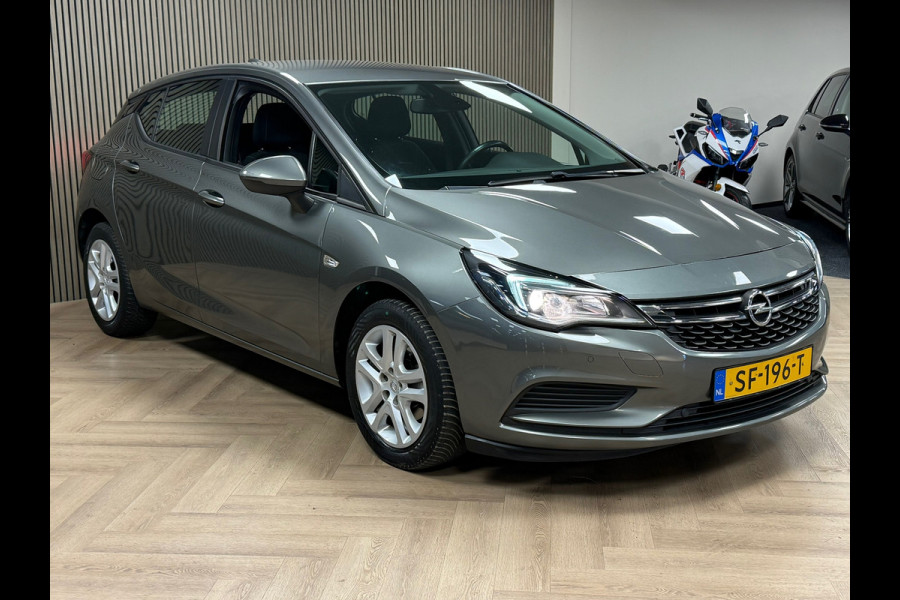 Opel Astra 1.0 Online Edition NAVIGATIE CLIMATE / CRUISE CONTROL PDC V+A
