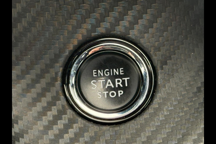Peugeot e-208 EV GT Première 50 kWh, Panoramadak, achteruitrijcamera, stoelverwarming, 1/2 lederen sportinterieur, 17 inch