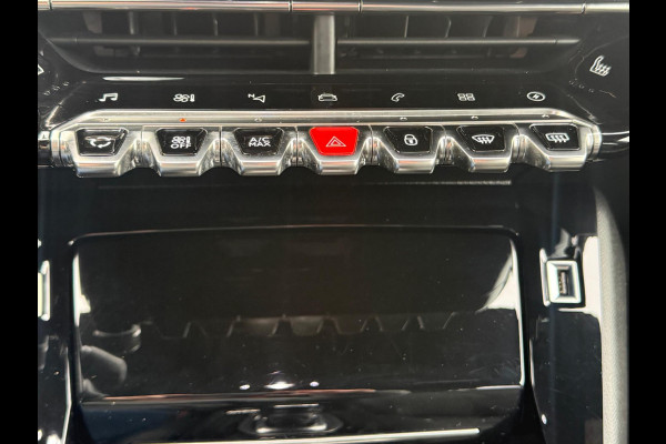 Peugeot e-208 EV GT Première 50 kWh, Panoramadak, achteruitrijcamera, stoelverwarming, 1/2 lederen sportinterieur, 17 inch