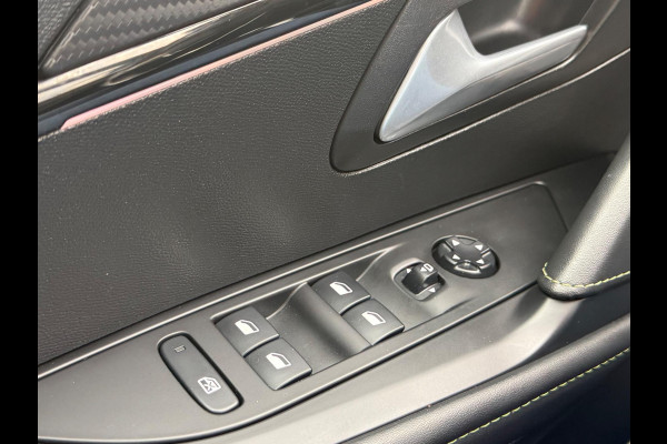 Peugeot e-208 EV GT Première 50 kWh, Panoramadak, achteruitrijcamera, stoelverwarming, 1/2 lederen sportinterieur, 17 inch