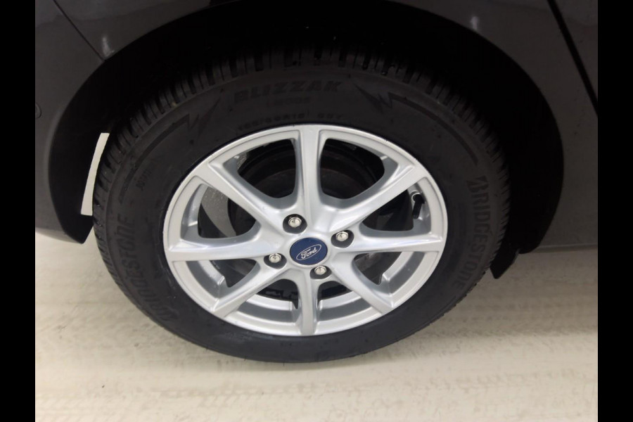 Ford Fiesta 1.0 EcoBoost Hybrid Titanium X Winter Pack | 32000 km!