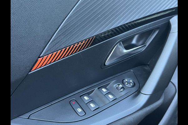 Peugeot e-2008 EV Active Pack 50 kWh SOH 91% | 3-FASE OPLADER | CAMERA | COMPLEET ONDERHOUDEN | RIJKLAAR | INCLUSIEF 12 MND BOVAG GARANTIE