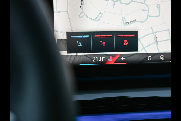 BMW 5 Serie 550e xDrive M Sport pro · Driving Assistant Professional · Stoel verwarming en ventilatie · Adaptive Suspension · Iconic Glow ·