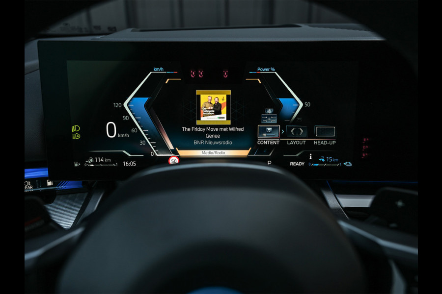 BMW 5 Serie 550e xDrive M Sport pro · Driving Assistant Professional · Stoel verwarming en ventilatie · Adaptive Suspension · Iconic Glow ·