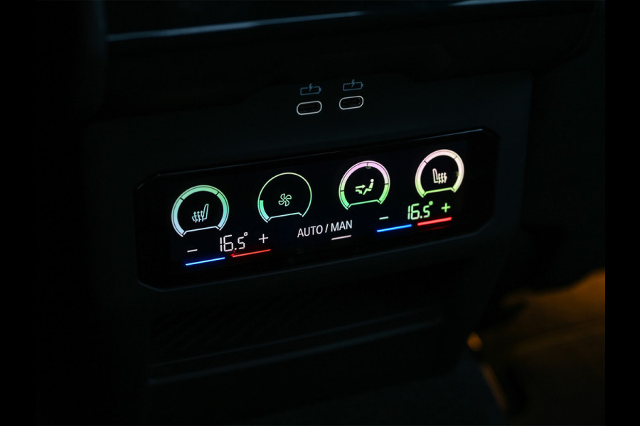 BMW 5 Serie 550e xDrive M Sport pro · Driving Assistant Professional · Stoel verwarming en ventilatie · Adaptive Suspension · Iconic Glow ·