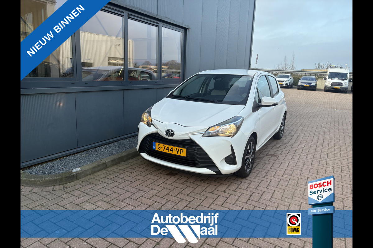 Toyota Yaris 1.0 VVT-i Connect 5-drs. CAMERA/CARPLAY/CLIMA/15INCH