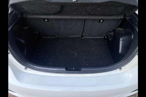 Toyota Yaris 1.0 VVT-i Connect 5-drs. CAMERA/CARPLAY/CLIMA/15INCH