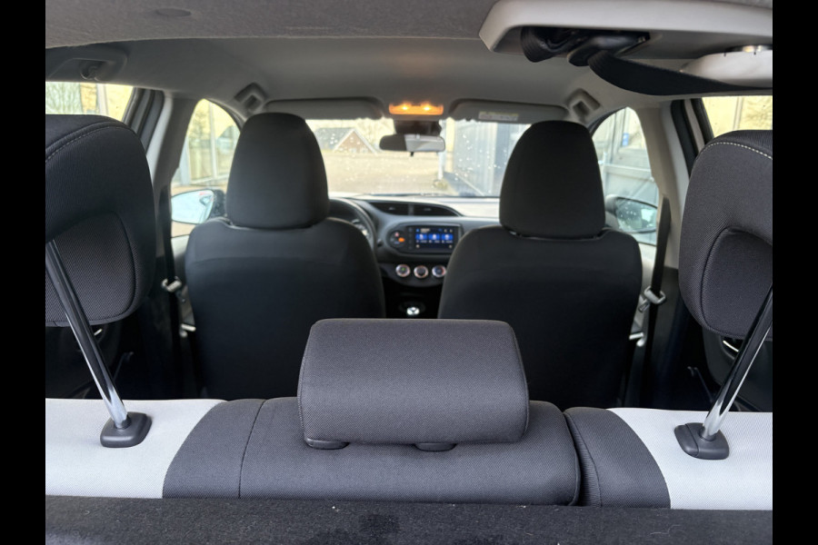 Toyota Yaris 1.0 VVT-i Connect 5-drs. CAMERA/CARPLAY/CLIMA/15INCH